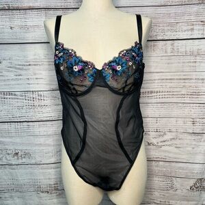 Savage Fenty Wallflower Underwire Teddy 1X Black Embroidered Flowers Bodysuit
